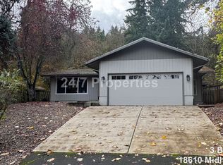 18610 Midhill Cir, West Linn, OR 97068