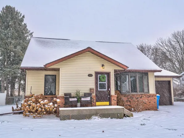 623 Hamilton Street, Columbus, WI 53925