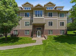 1848 W Benton St UNIT 202, Iowa City, IA 52246
