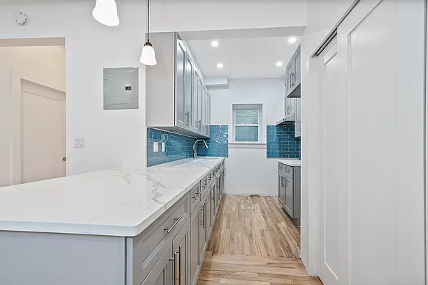 Rented by Crifasi Real Estate | media 1