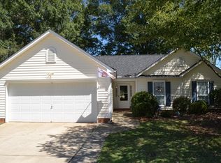 509 Fairview Lake Way, Simpsonville, SC 29680
