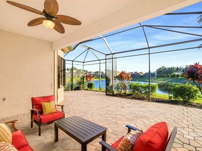3322 Baltic DR, Naples, FL, 34119