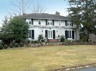 109 Forest Dr, Short Hills, NJ
