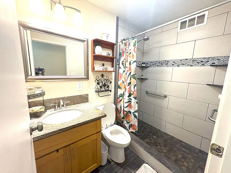 15 Kulanihakoi St #15D — Photo 16