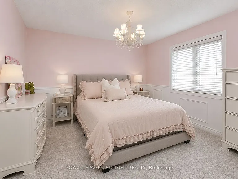 2499 Highmount Cres — Photo 29