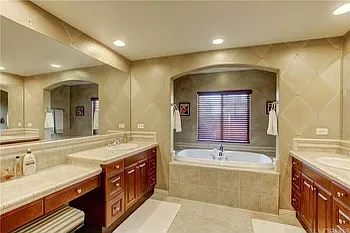 36825 Wax Myrtle Pl — Photo 29