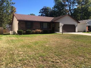 3948 Tamarack Dr, Port Huron, MI 48060