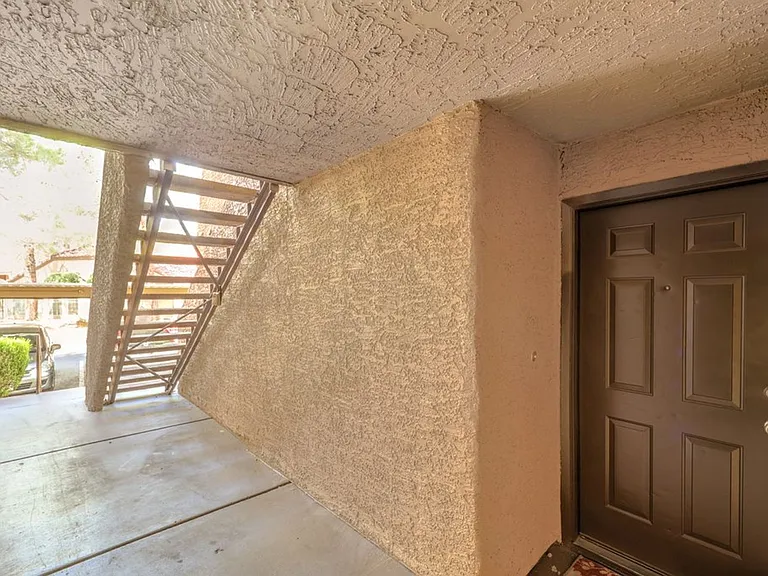 2200 Soutrh Fort Apache Rd — Photo 7