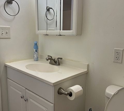 5th image of 57 Brunswick Ave #2