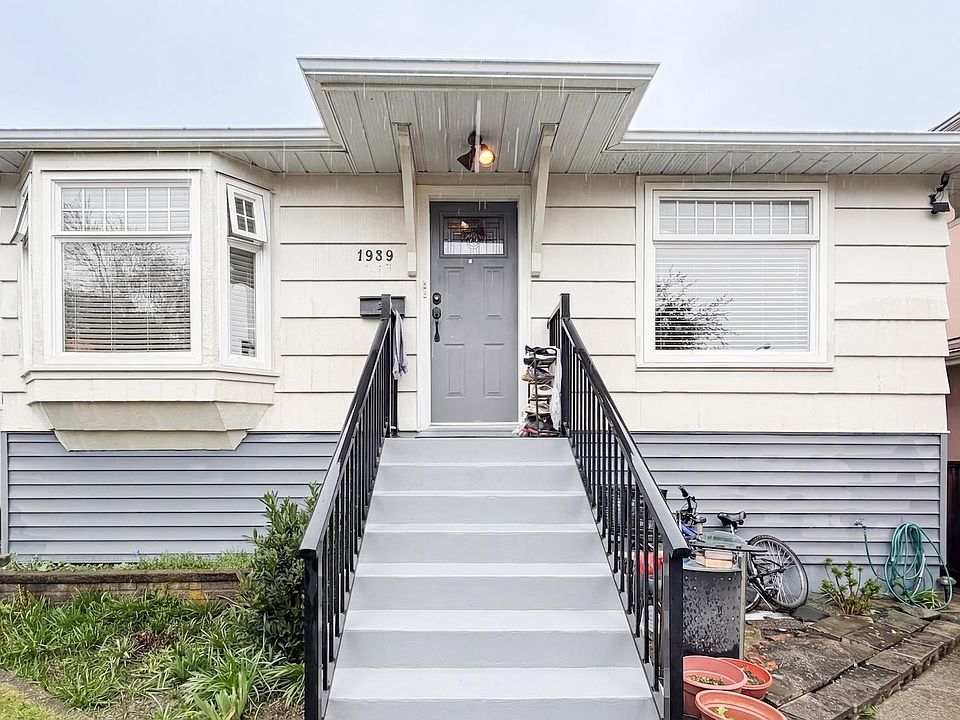 1st image of 1939 E 39th Ave