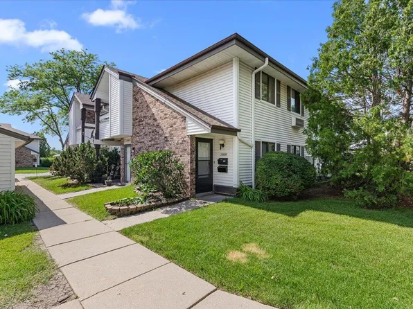 10824 West Donna DRIVE, Milwaukee, WI 53224