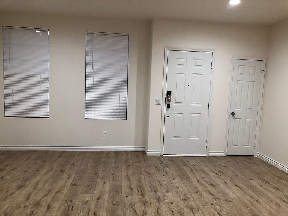 Entryway with Convenient Storage