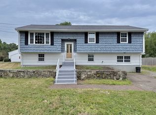 2040 Central St, Stoughton, MA 02072