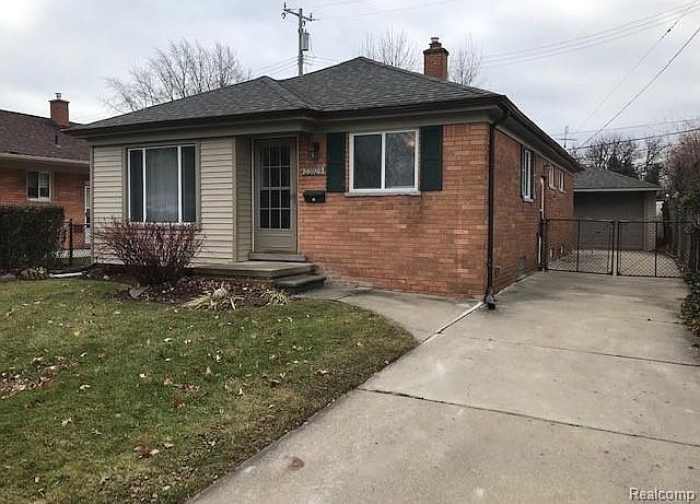 1st image of 23028 Maxine St