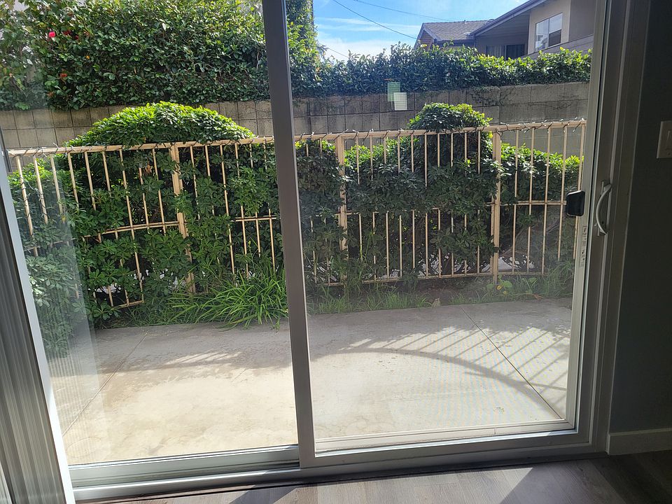 1st image of 595 W Sierra Madre Blvd APT E