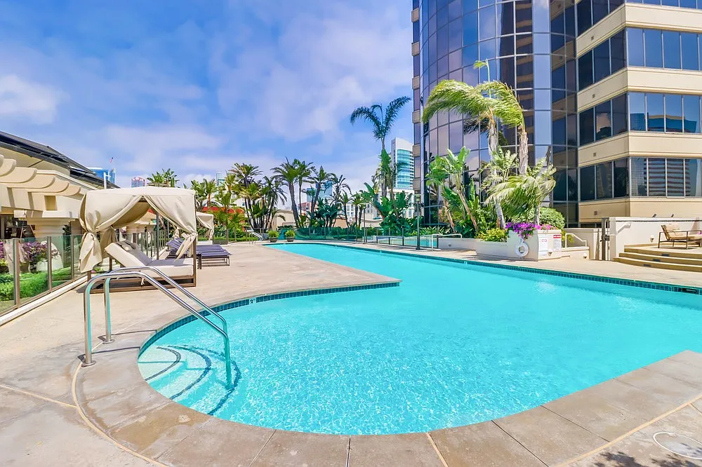 2 bed, 1385 sqft, $5,000 — Photo 4