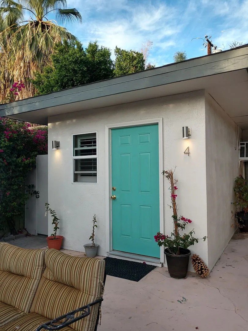 Building Photo - 665 S Camino Real #4