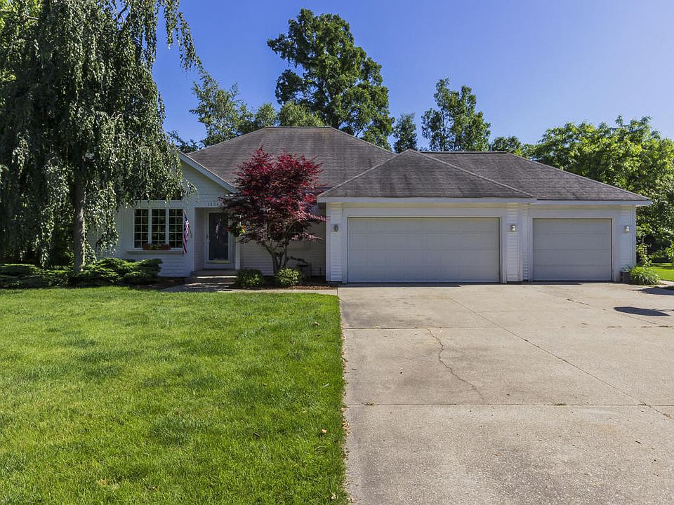 1st image of 15368 Hofma Dr