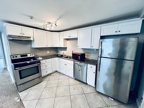 120 Spruce St #12 Photo 1