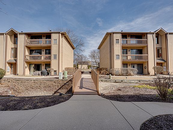 4th image of 115 Olesen Dr APT 1I
