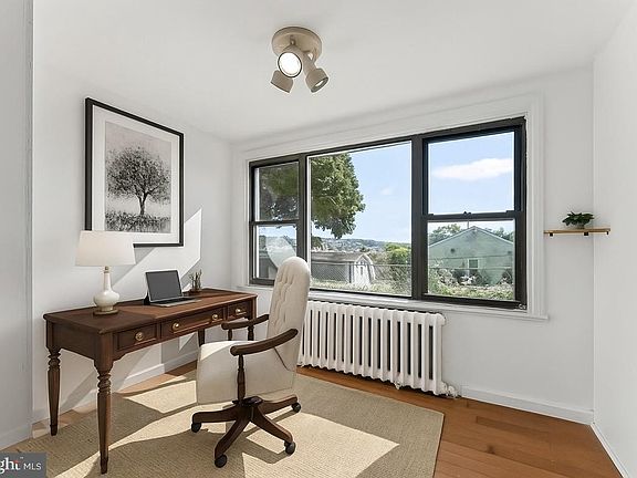 5th image of 85 Price St