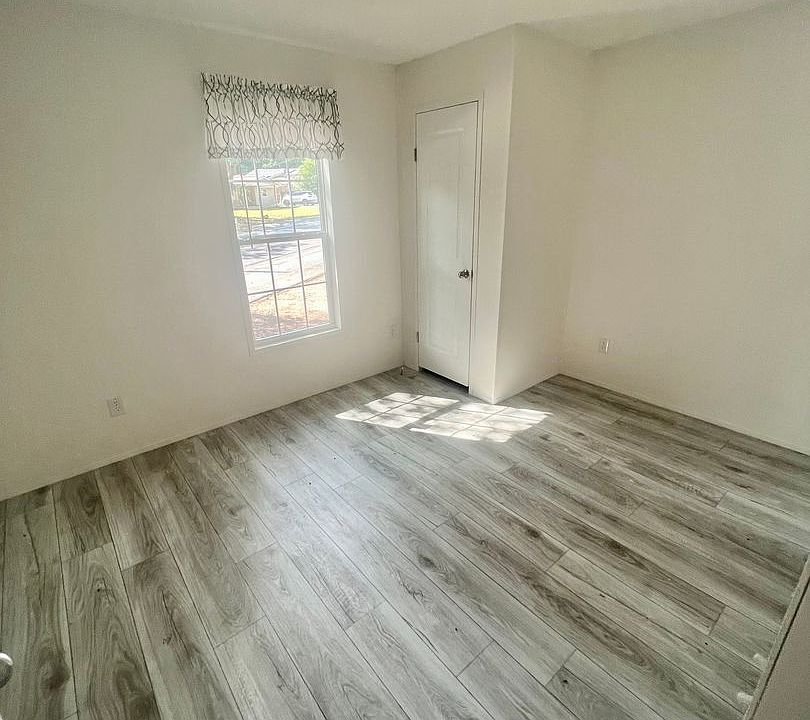 1st image of 703 Green St #A