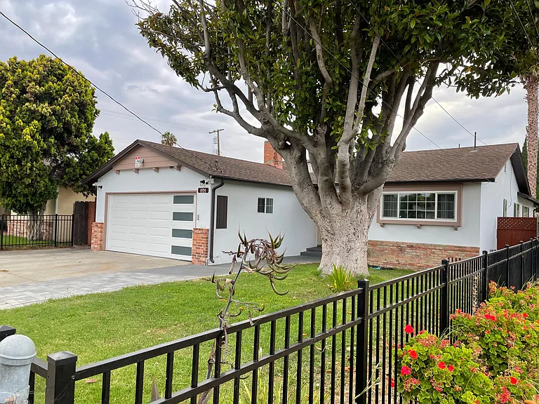 2252 Terra Villa St — Photo 15