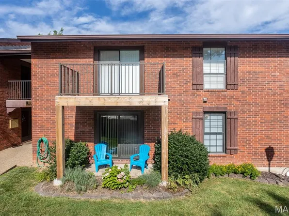 5593 Baronridge Dr APT 7, Saint Louis, MO 63129