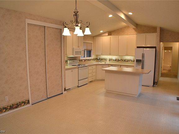 5th image of 8705 Gatewood Dr