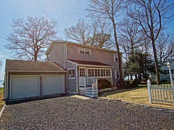2nd image of 15369 Potomac River Dr