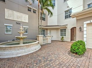 566 Avellino Isles Cir #102, Naples, FL 34119