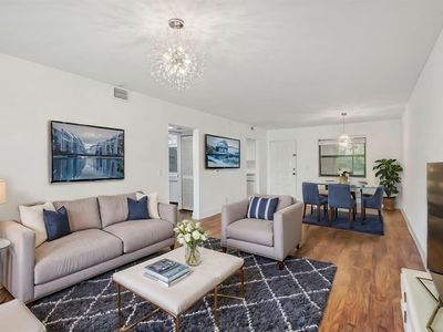 890 N Federal Hwy #101, Lantana, FL, 33462