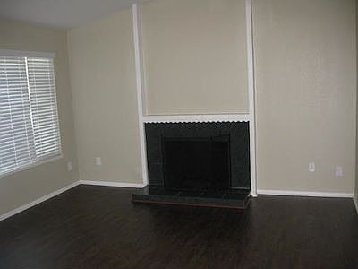 2nd image of 1565 W Windsor St