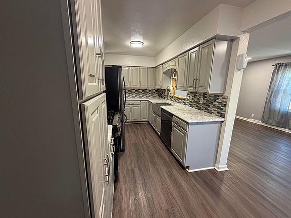 2nd image of 1128 Maynard Ave