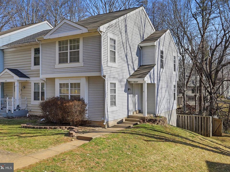 1st image of 15327 Inlet Pl