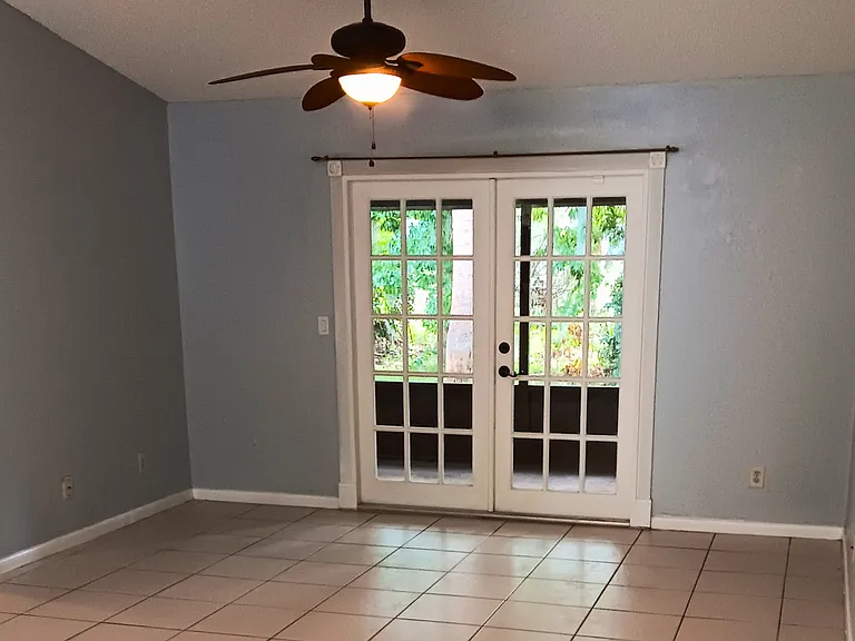 3748 Gatewood Dr — Photo 11