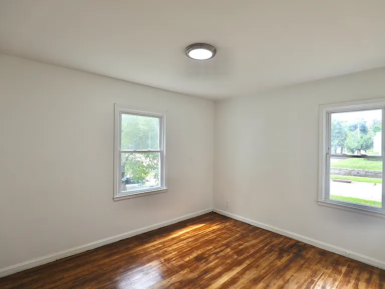 1217 Tioga Ave — Photo 15