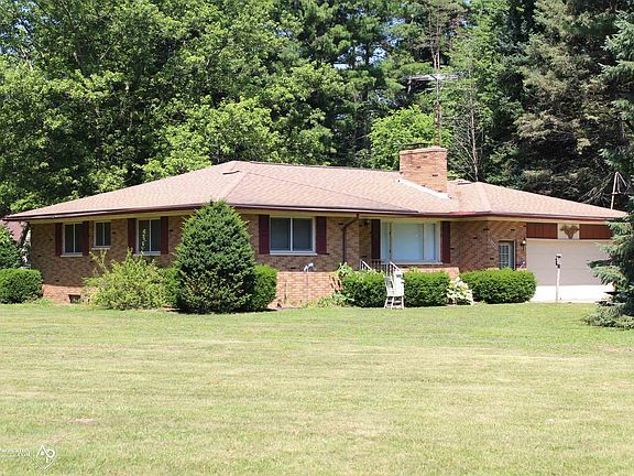 2nd image of 10483 Elms Rd