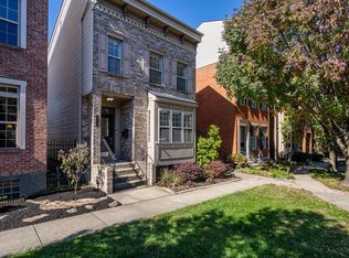 923 Weninger Cir, Cincinnati, OH 45203