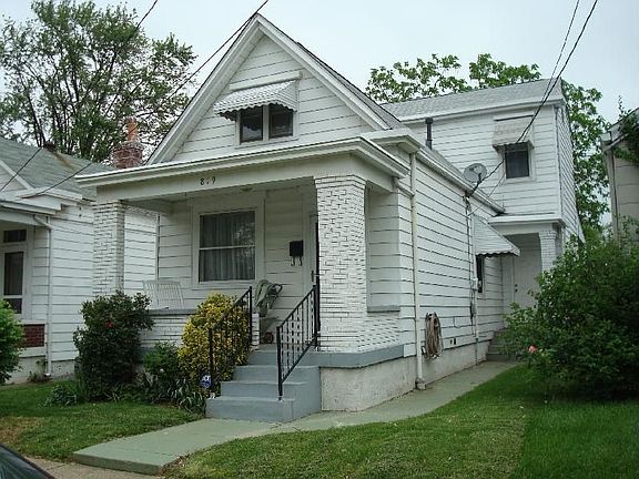 2nd image of 819 Sylvia St