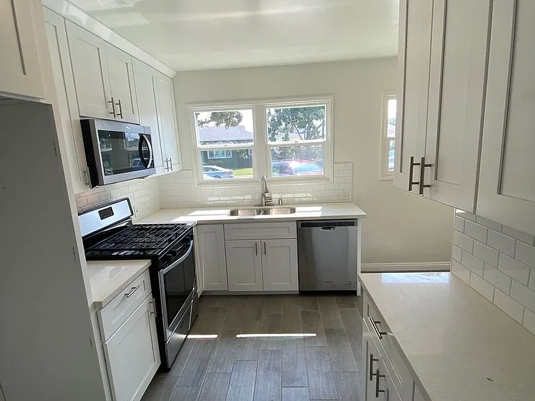 3941 Elsa St #3941 — Photo 4