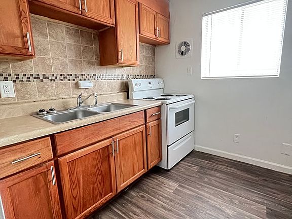 2nd image of 218 Walthall Ave SE APT A05