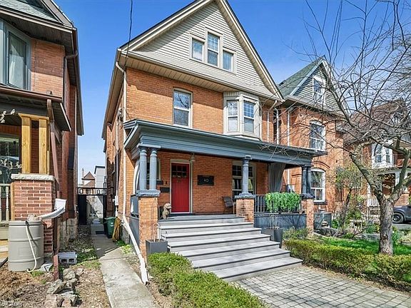 3rd image of 40 Stanley Ave