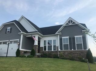 1270 Copper Beech Dr, York, PA 17403