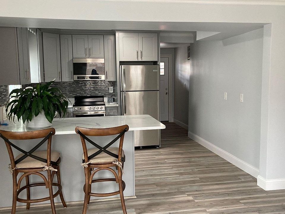 1st image of 10 Skillman St #W
