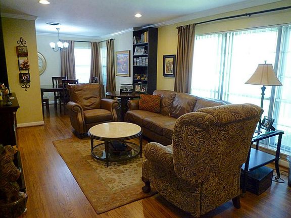 5th image of 4803 Stillbrooke Dr