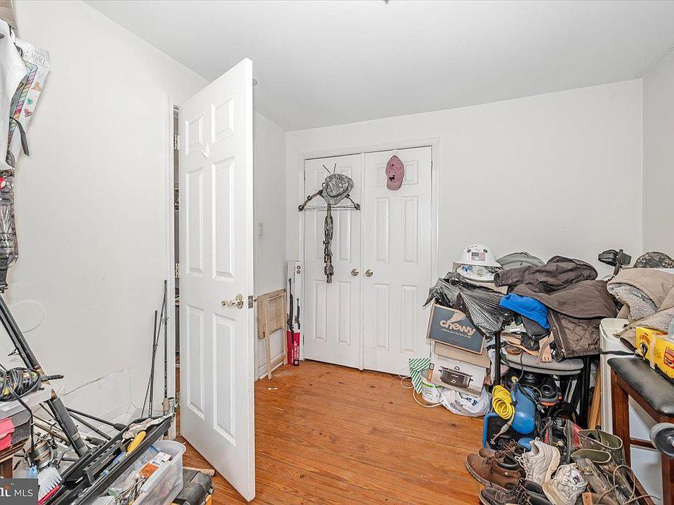 16th image of this home