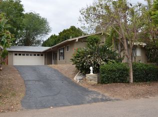 419 Alturas Rd, Fallbrook, CA 92028