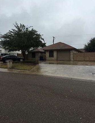 2nd image of 4003 Calle Puebla