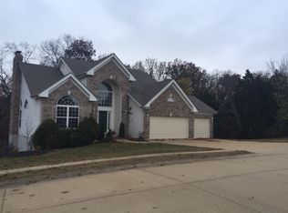 4661 Dogwood Ln, Imperial, MO 63052